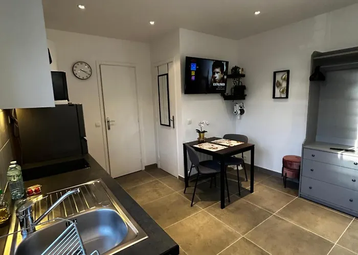 Maisonnette 2 Pers Tout Confort Pres De Paris
